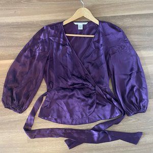 Diane Von Furstenberg Purple Silk Wrap Top Size 4